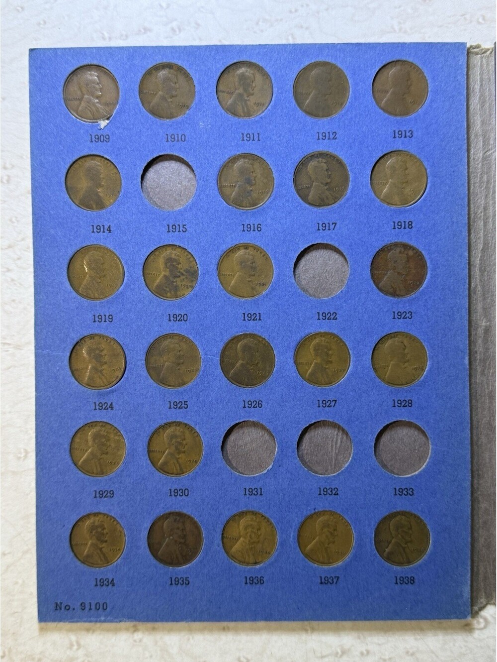 70 Coin Lincoln Cent Collection 1909-1998 Wheat Memorial Whitman Folder #9100